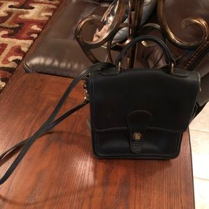 Vintage Coach Black Leather Purse with Handheld & Shoulder Straps
